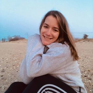 Meet your Posher, Cara